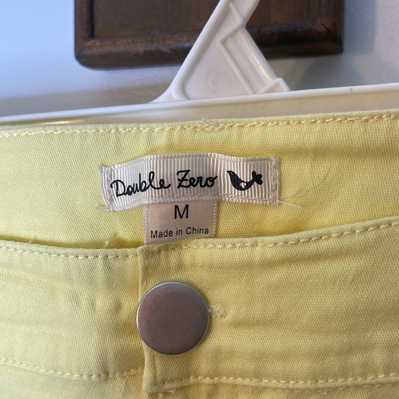 DOUBLE ZERO Yellow and Gold Studded Micro Shorts Size Medium - Picture 3 of 7